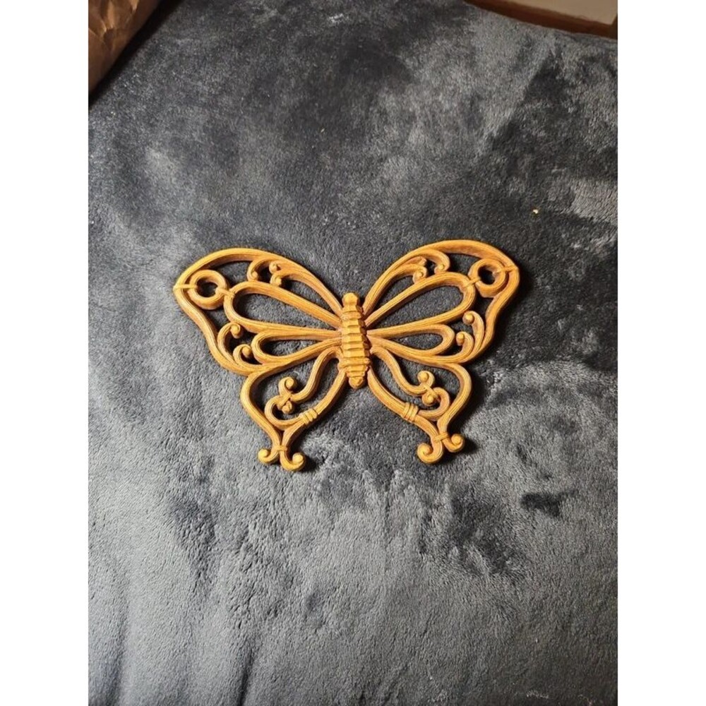 MCM Homco Butterfly Wall Decor Faux Rattan Bamboo Wicker Vintage